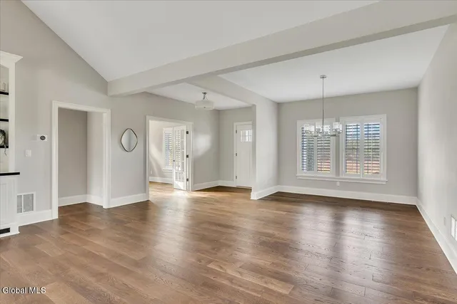 $1,100,000 | 31 Catalina Drive, Milton, NY 12020