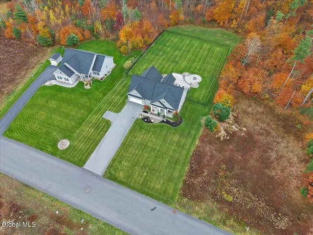 $1,100,000 | 31 Catalina Drive, Milton, NY 12020