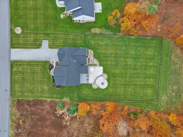 $1,100,000 | 31 Catalina Drive, Milton, NY 12020