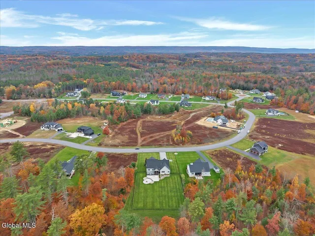 $1,100,000 | 31 Catalina Drive, Milton, NY 12020