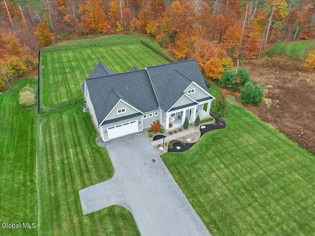 $1,100,000 | 31 Catalina Drive, Milton, NY 12020