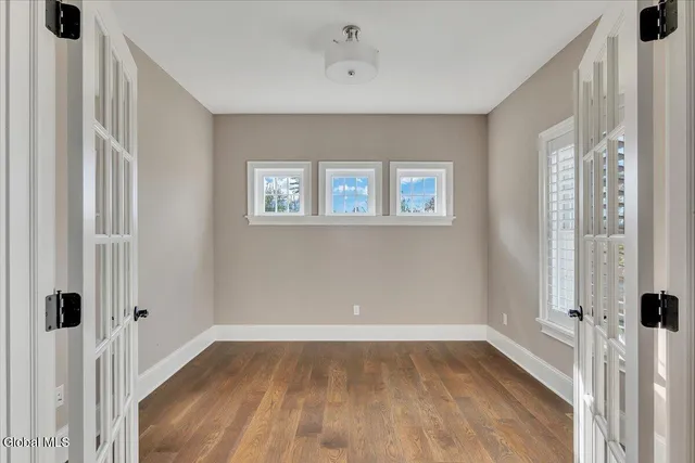 $1,100,000 | 31 Catalina Drive, Milton, NY 12020