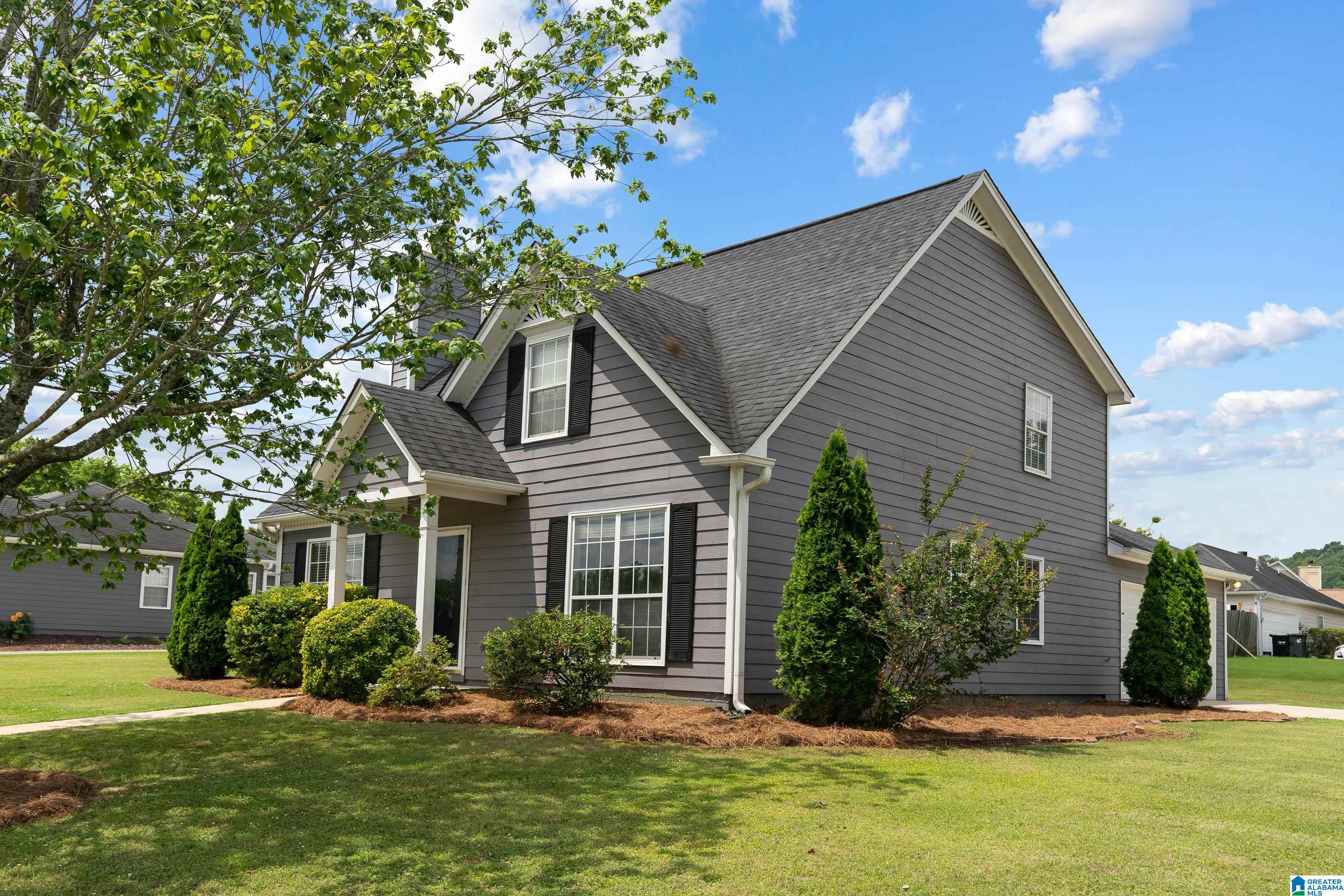 121 Stonehaven Trail Pelham, AL 35124 - Photo 2 of 33