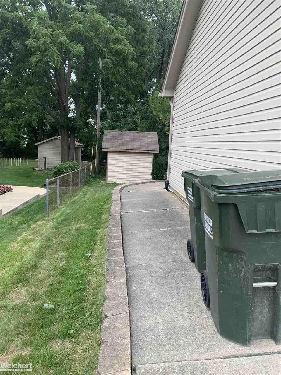 927 Bolinger Street Rochester Hills, MI 48307 - Photo 27 of 29