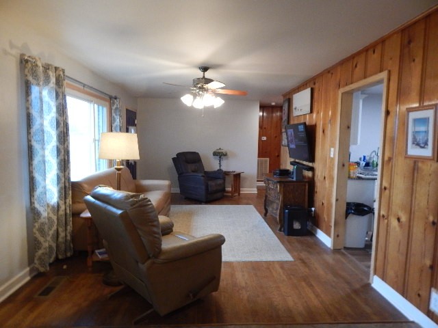 4240 Shellsford Road McMinnville, TN 37110 - Photo 14 of 41 Gallery Image 14