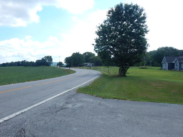 4240 Shellsford Road McMinnville, TN 37110 - Photo 39 of 41 Gallery Image 39