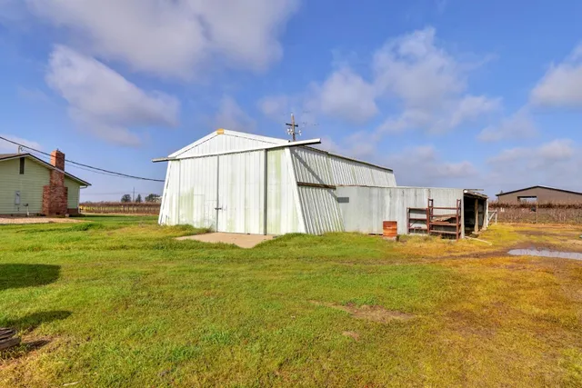$550,000 | 14234 Alpine Road, Lodi, CA 95240