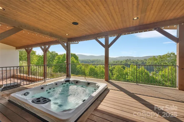 $5,250,000 | 26 Bonnies Cove Trail, Mills River, NC 28759