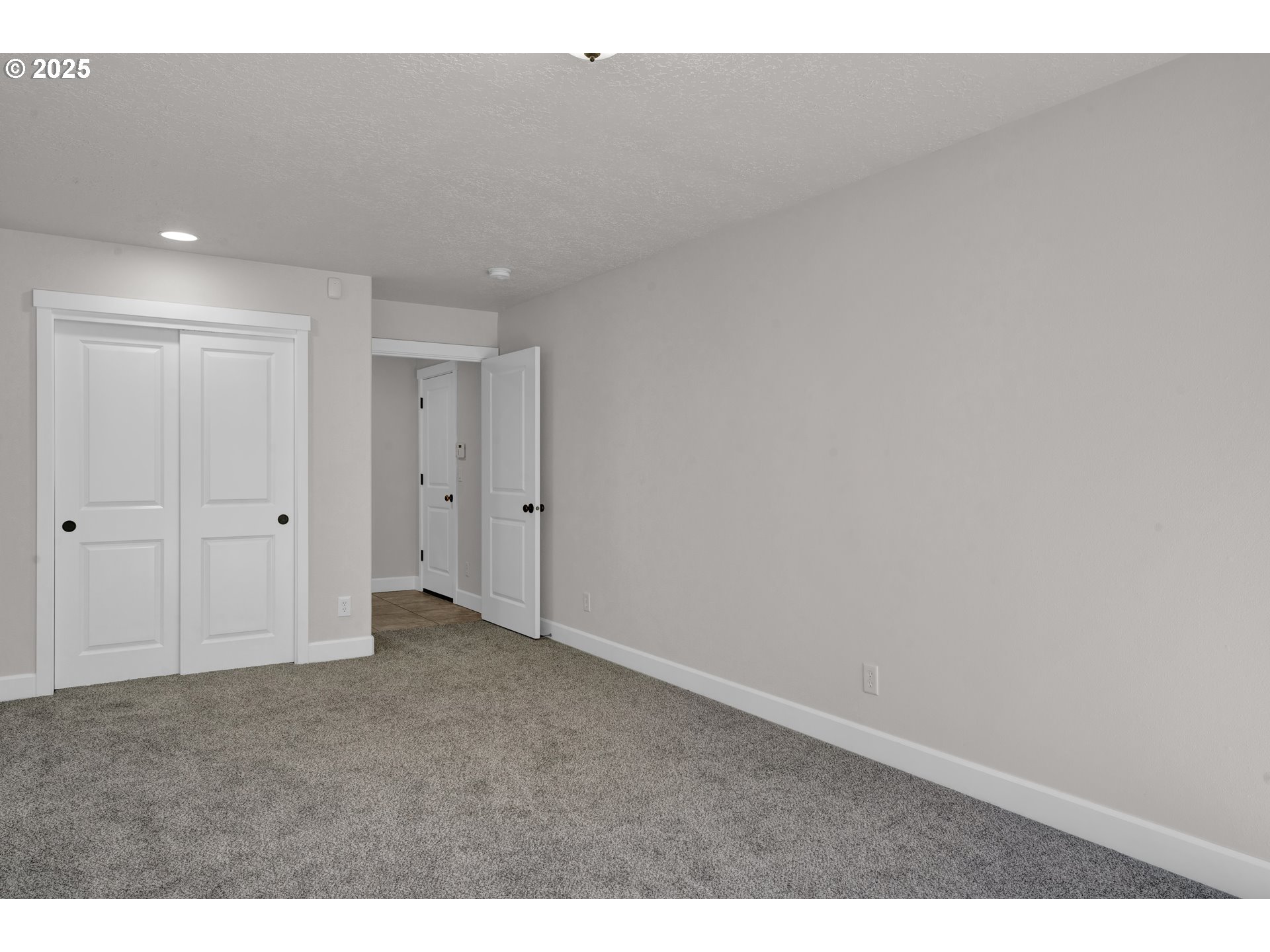 2310 Northwest Gale Street Albany, OR 97321 - Photo 16 of 48