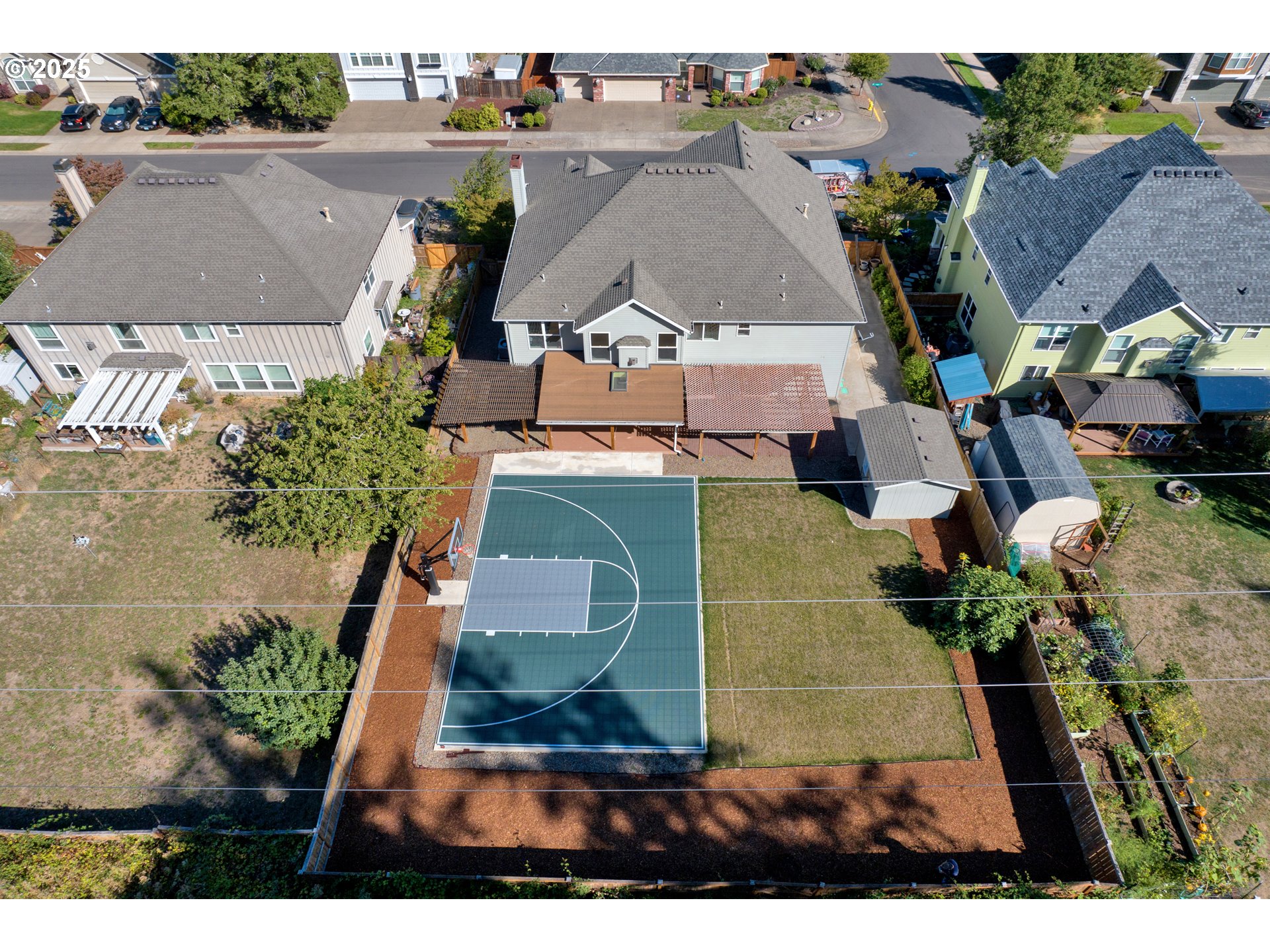 2310 Northwest Gale Street Albany, OR 97321 - Photo 48 of 48 an aerial view of houses with outdoor space