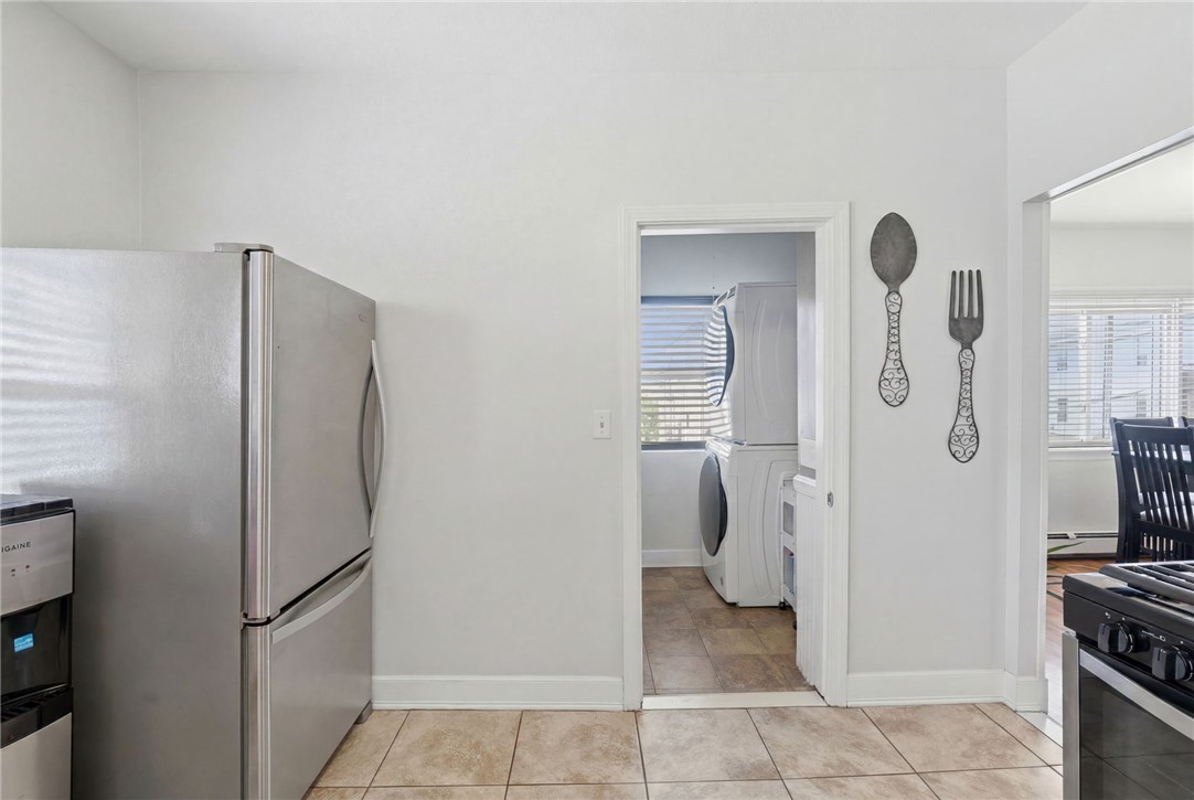 50 Primrose Street Pawtucket, RI 02860 - Photo 4 of 36