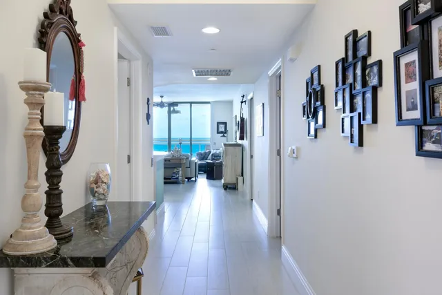 $595,000 | 2650 Lake Shore Drive, Unit 1602, Riviera Beach, FL 33404