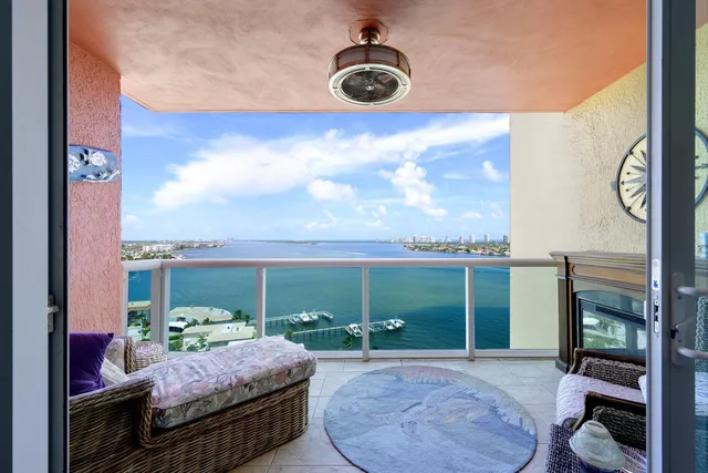 $595,000 | 2650 Lake Shore Drive, Unit 1602, Riviera Beach, FL 33404