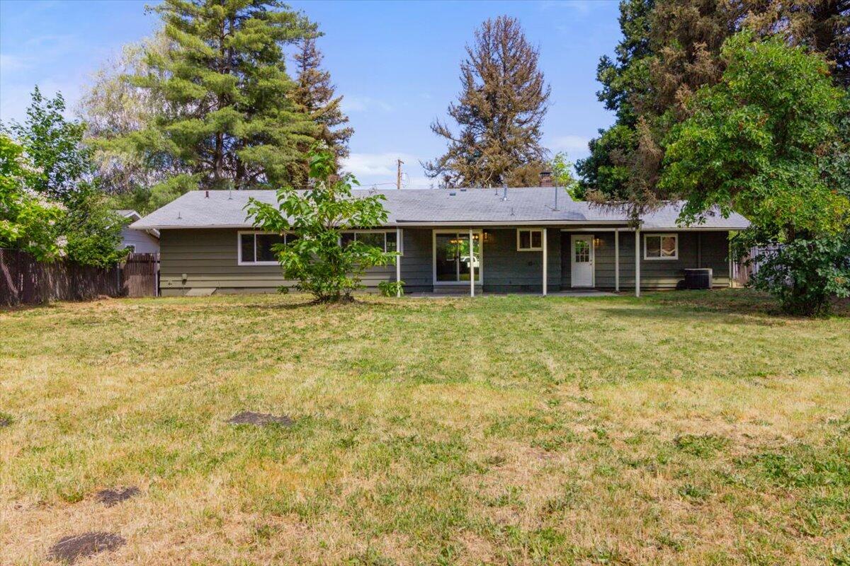 3395 Bursell Road Central Point, OR 97502 - Photo 37 of 45 Gallery Image 37