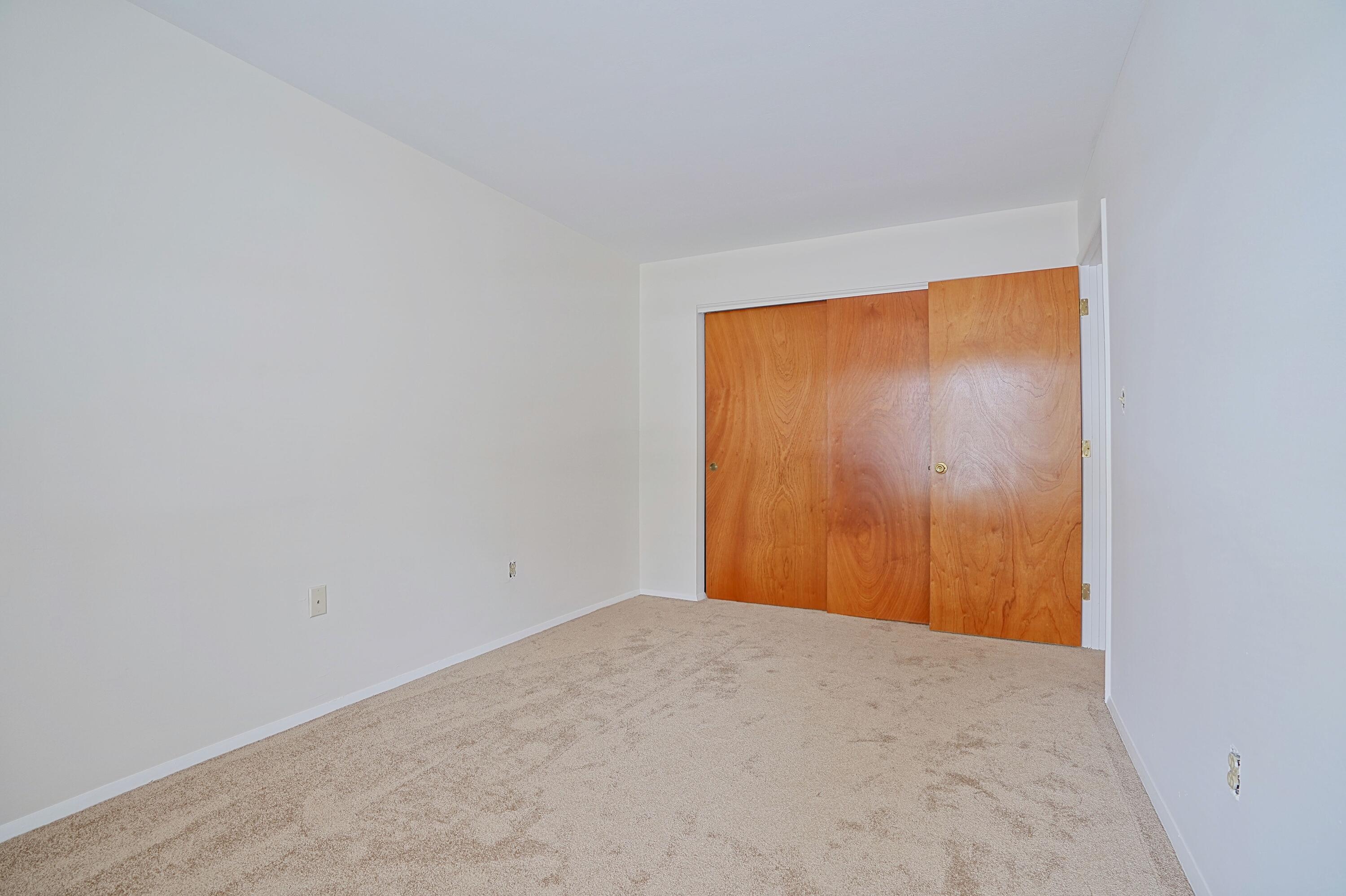 4352 Sunray Road Dayton, OH 45429 - Photo 25 of 27