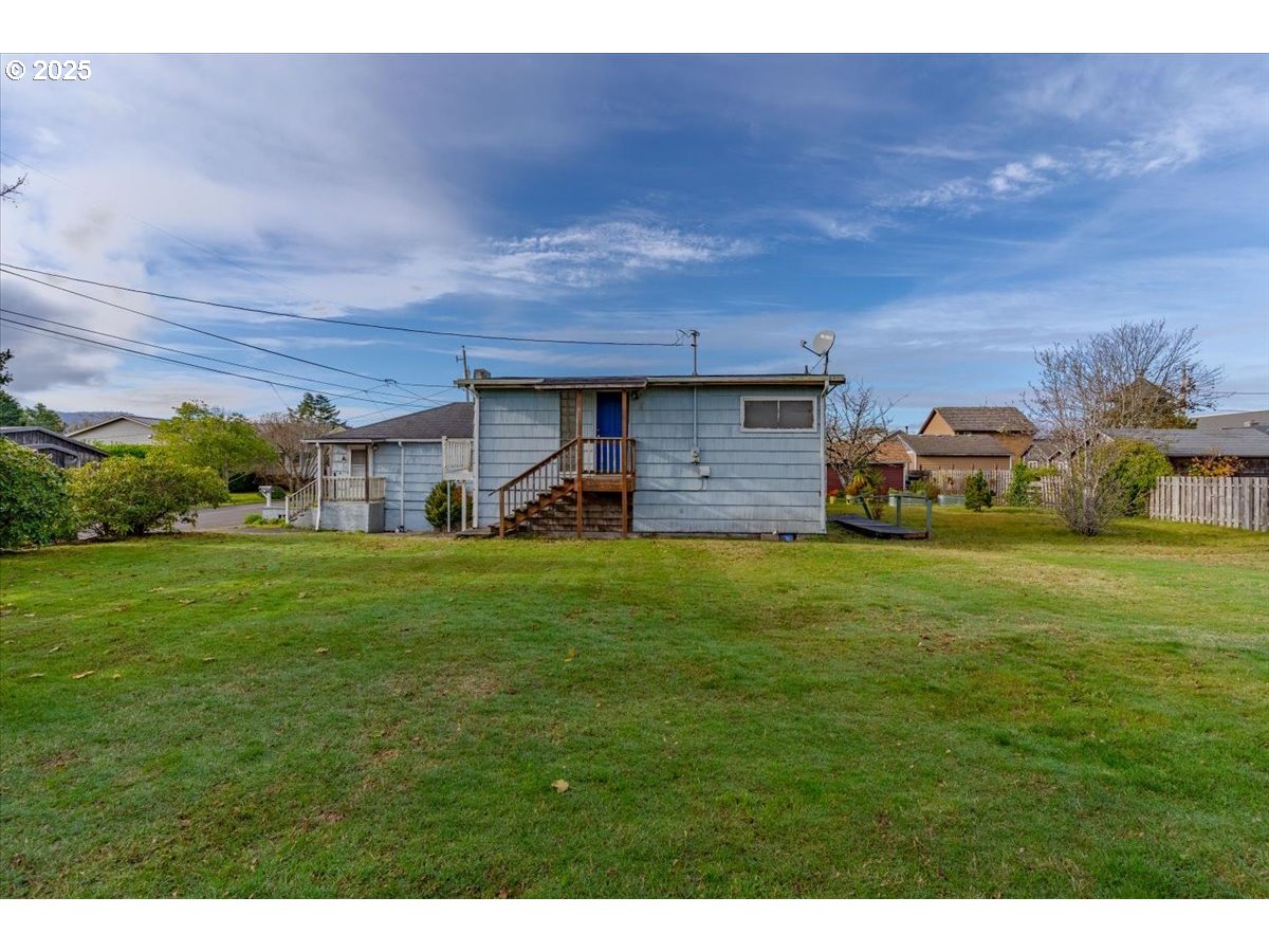 1110 6th Avenue Seaside, OR 97138 - Photo 42 of 48