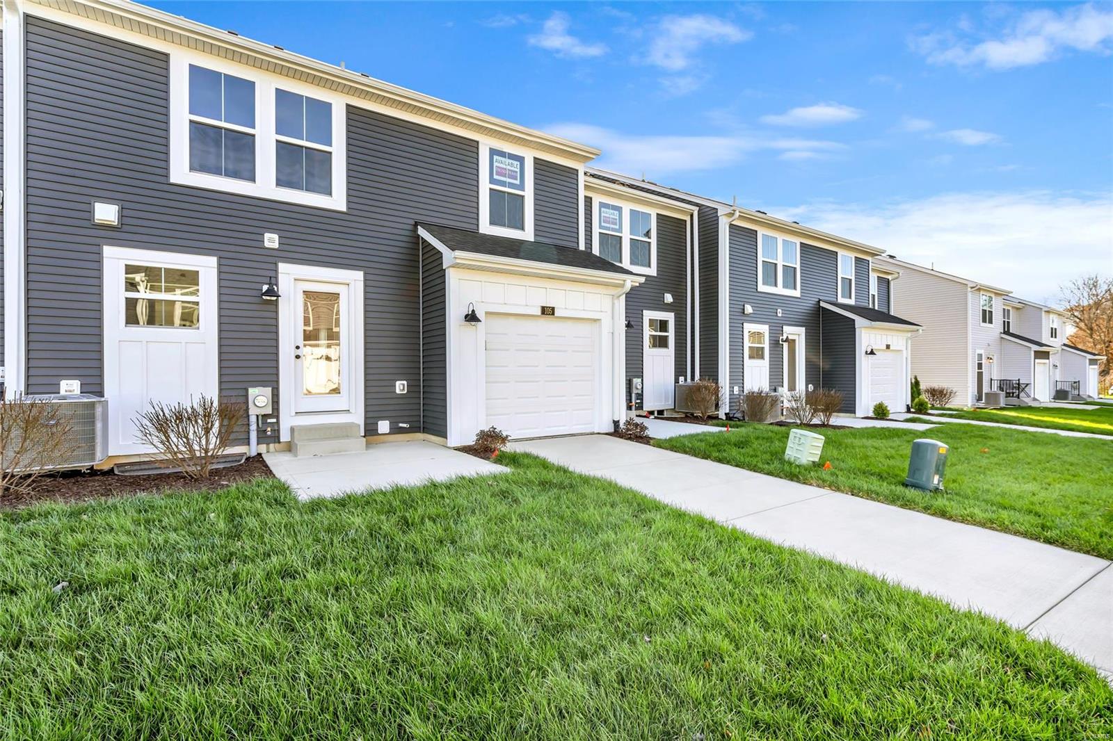 105 Cardow Drive O'Fallon, MO 63368 - Photo 2 of 28