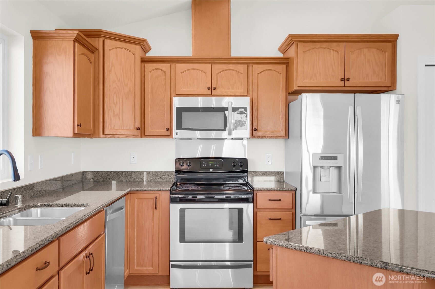 8903 Stonecrest Road Northeast Moses Lake, WA 98837 - Photo 16 of 40