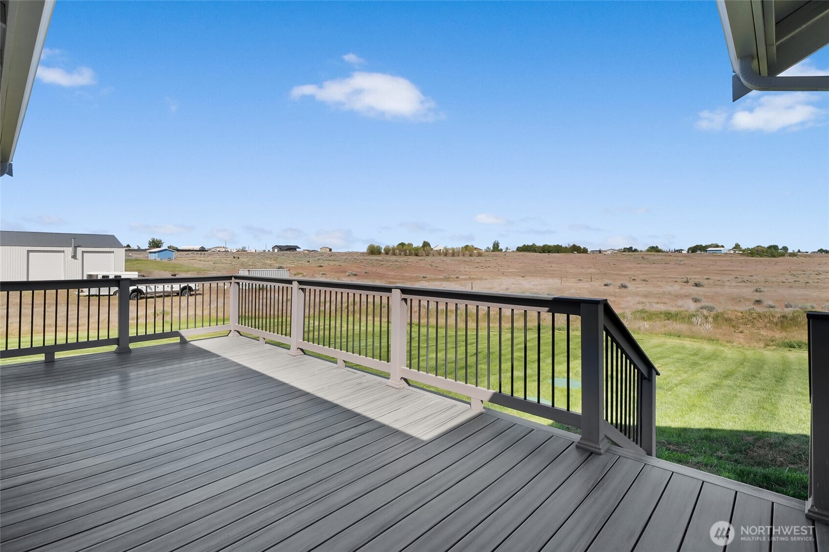 8903 Stonecrest Road Northeast Moses Lake, WA 98837 - Photo 35 of 40