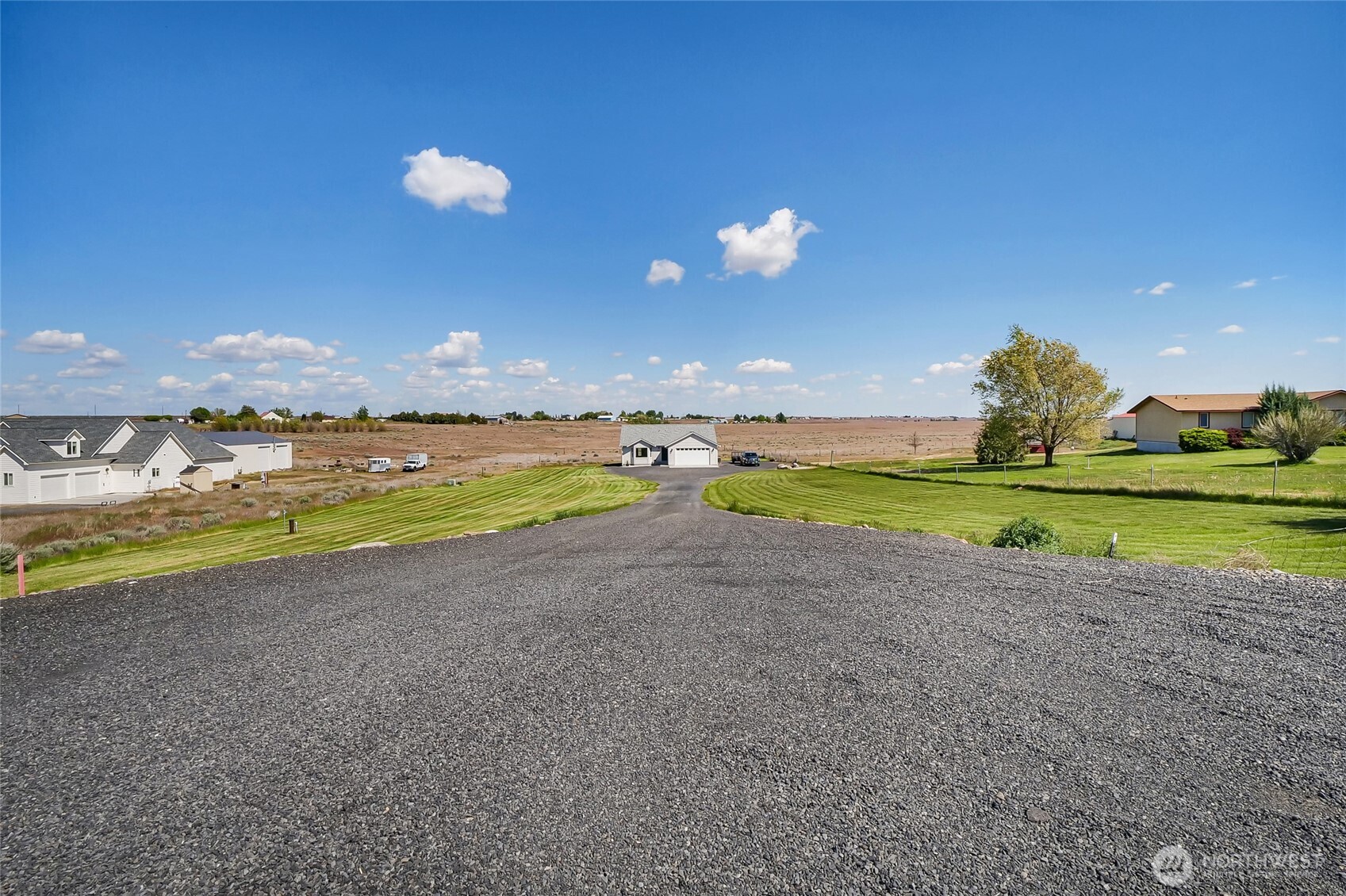 8903 Stonecrest Road Northeast Moses Lake, WA 98837 - Photo 36 of 40