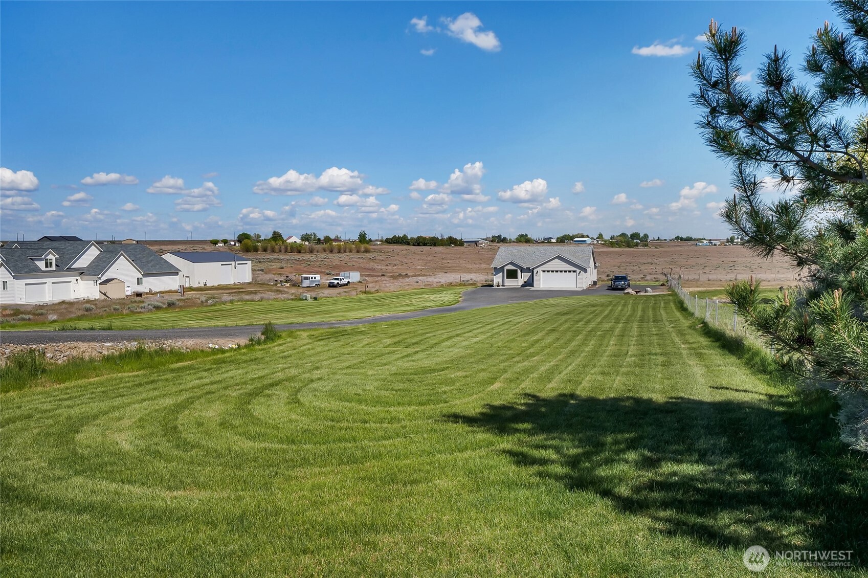 8903 Stonecrest Road Northeast Moses Lake, WA 98837 - Photo 37 of 40