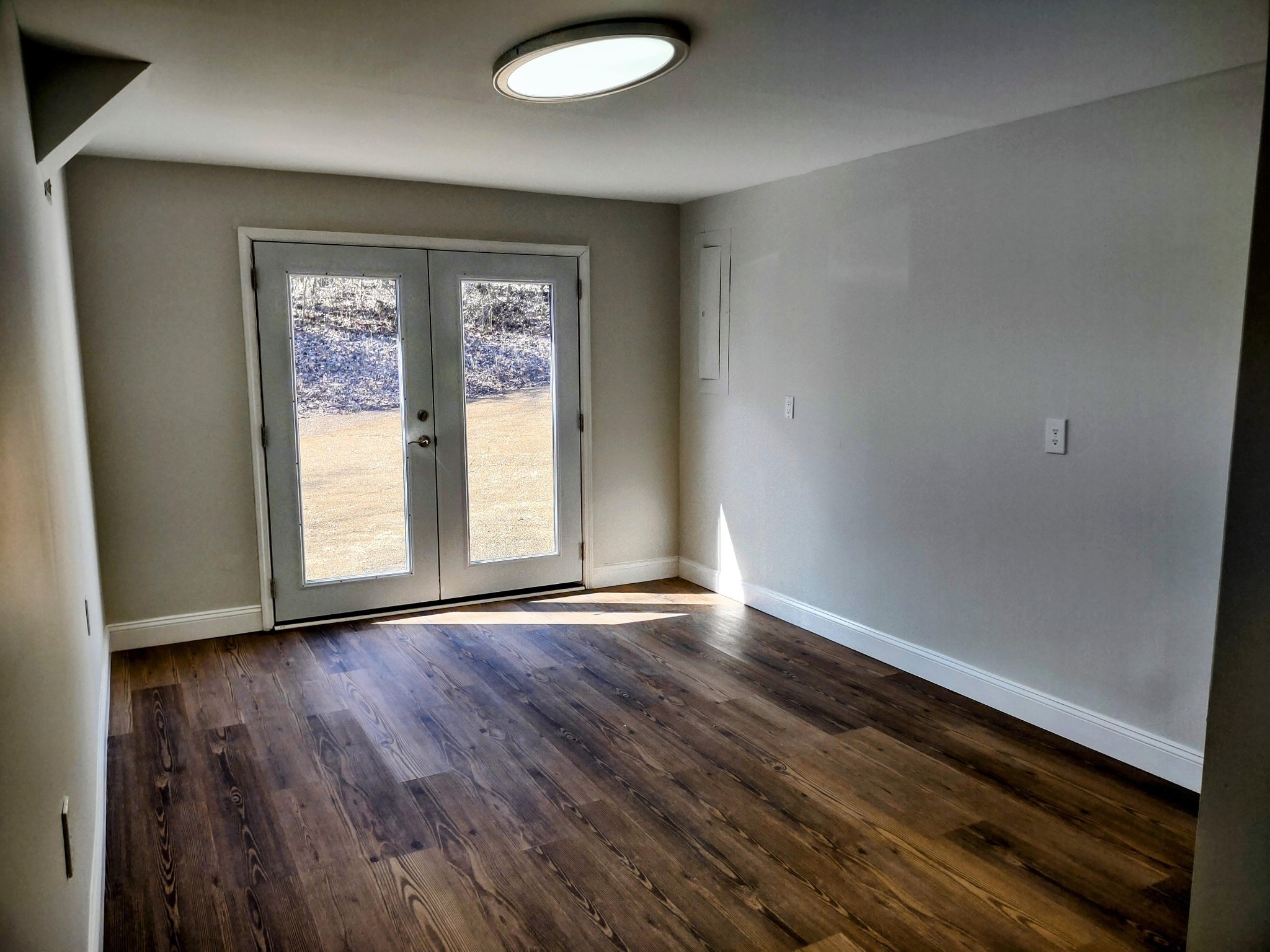 1843 Lake Road Greenbrier, TN 37073 - Photo 29 of 34 Gallery Image 29