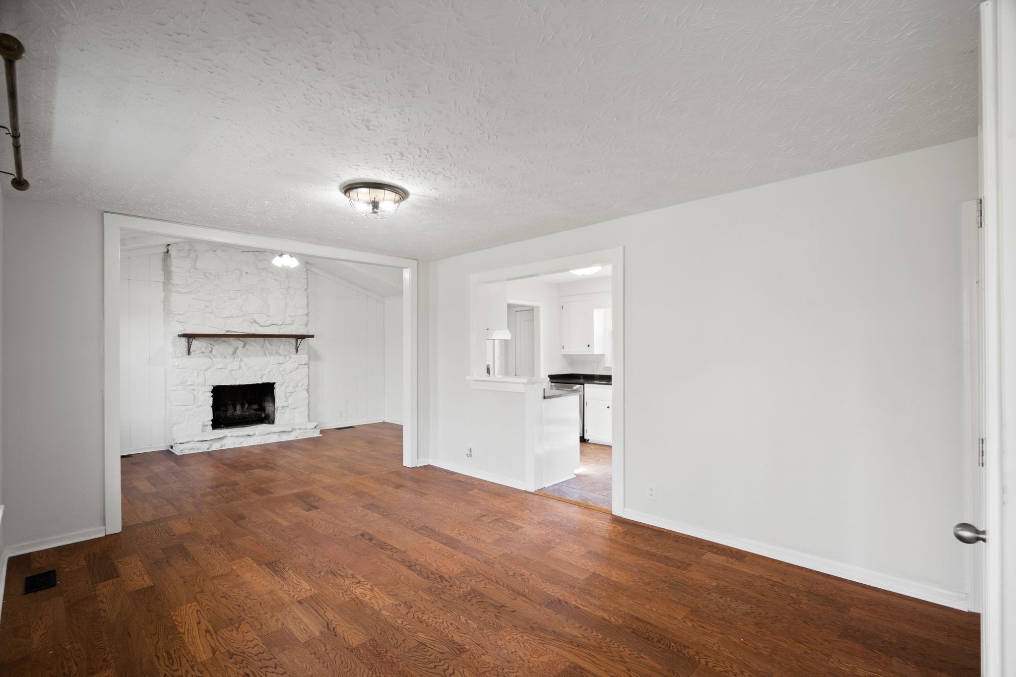 1843 Lake Road Greenbrier, TN 37073 - Photo 7 of 34 Gallery Image 7