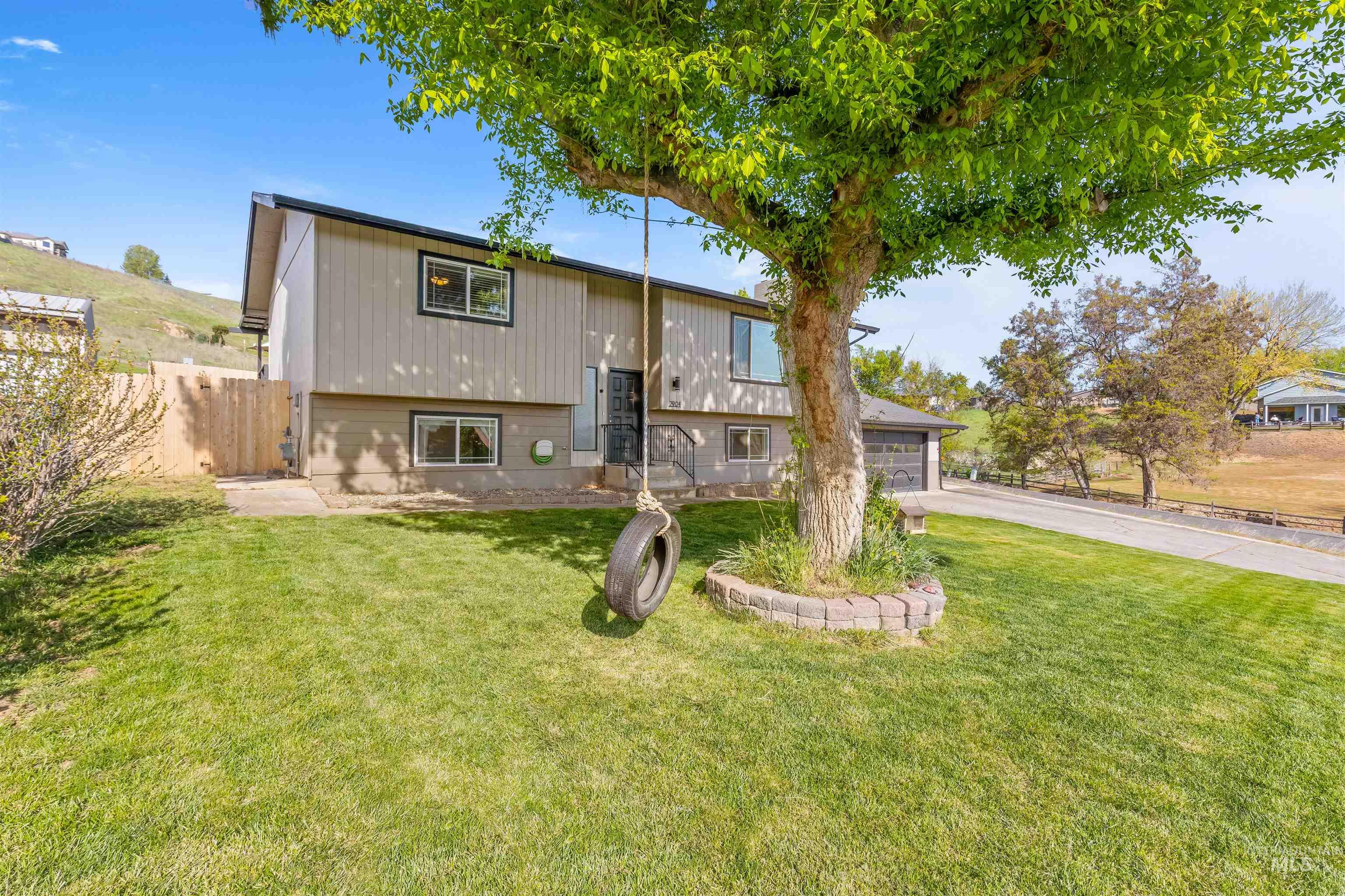 2904 25th Street Clarkston, WA 99403 - Photo 2 of 32