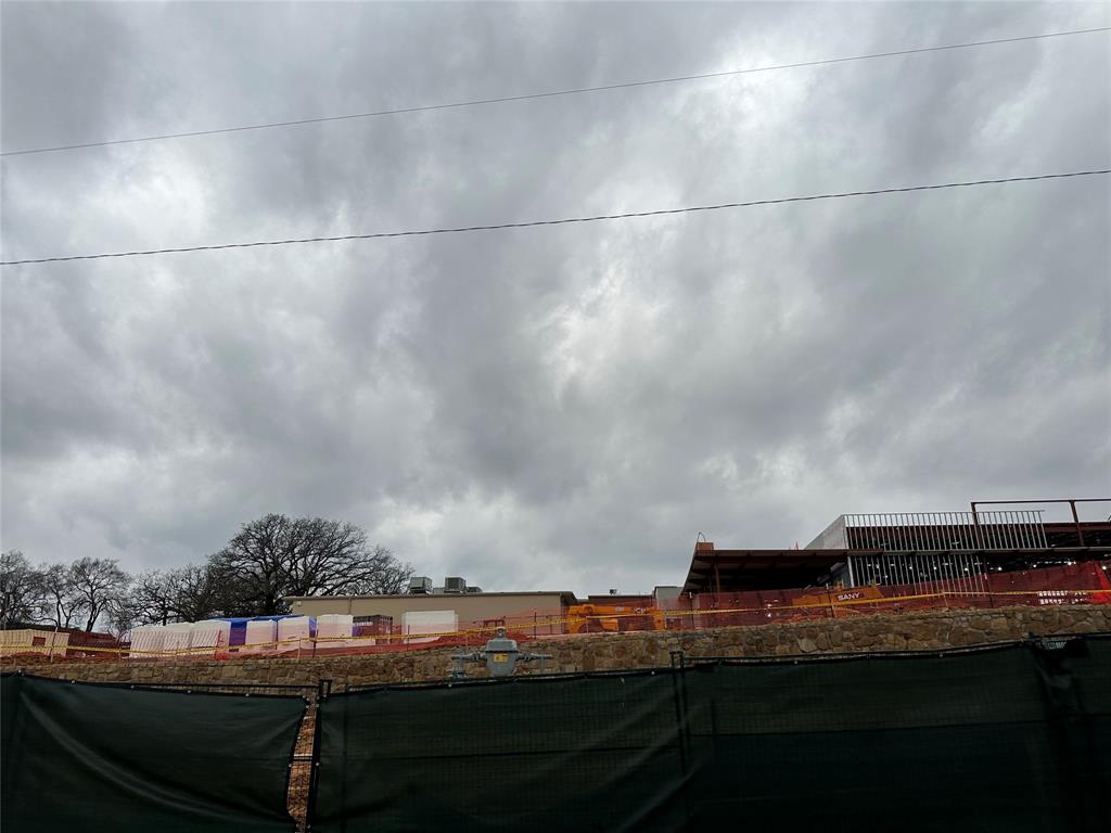 629 Munson Street Denison, TX 75021 - Photo 6 of 10 a view of a terrace