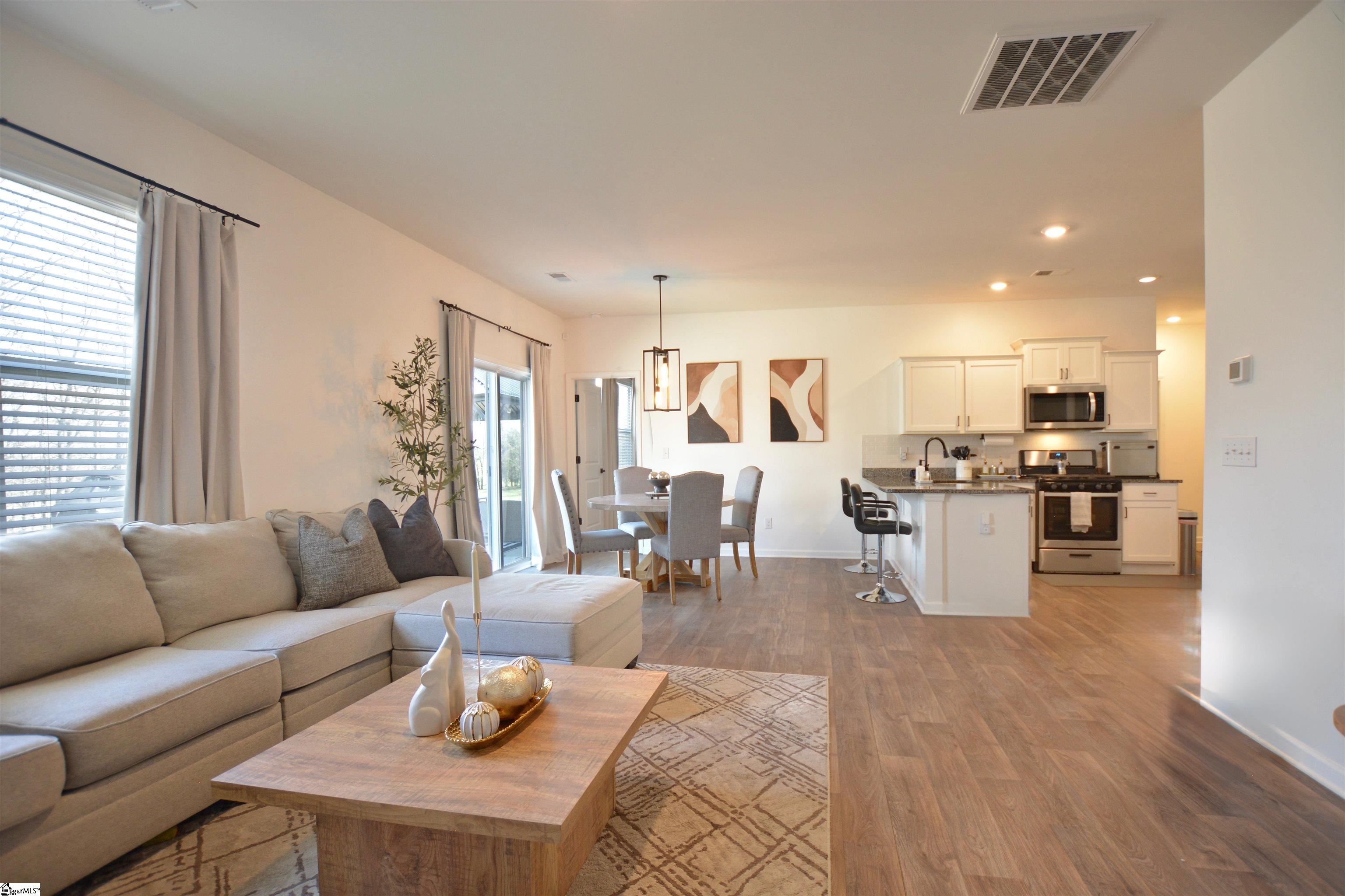 242 Hillendale Way Pelzer, SC 29669 - Photo 12 of 17