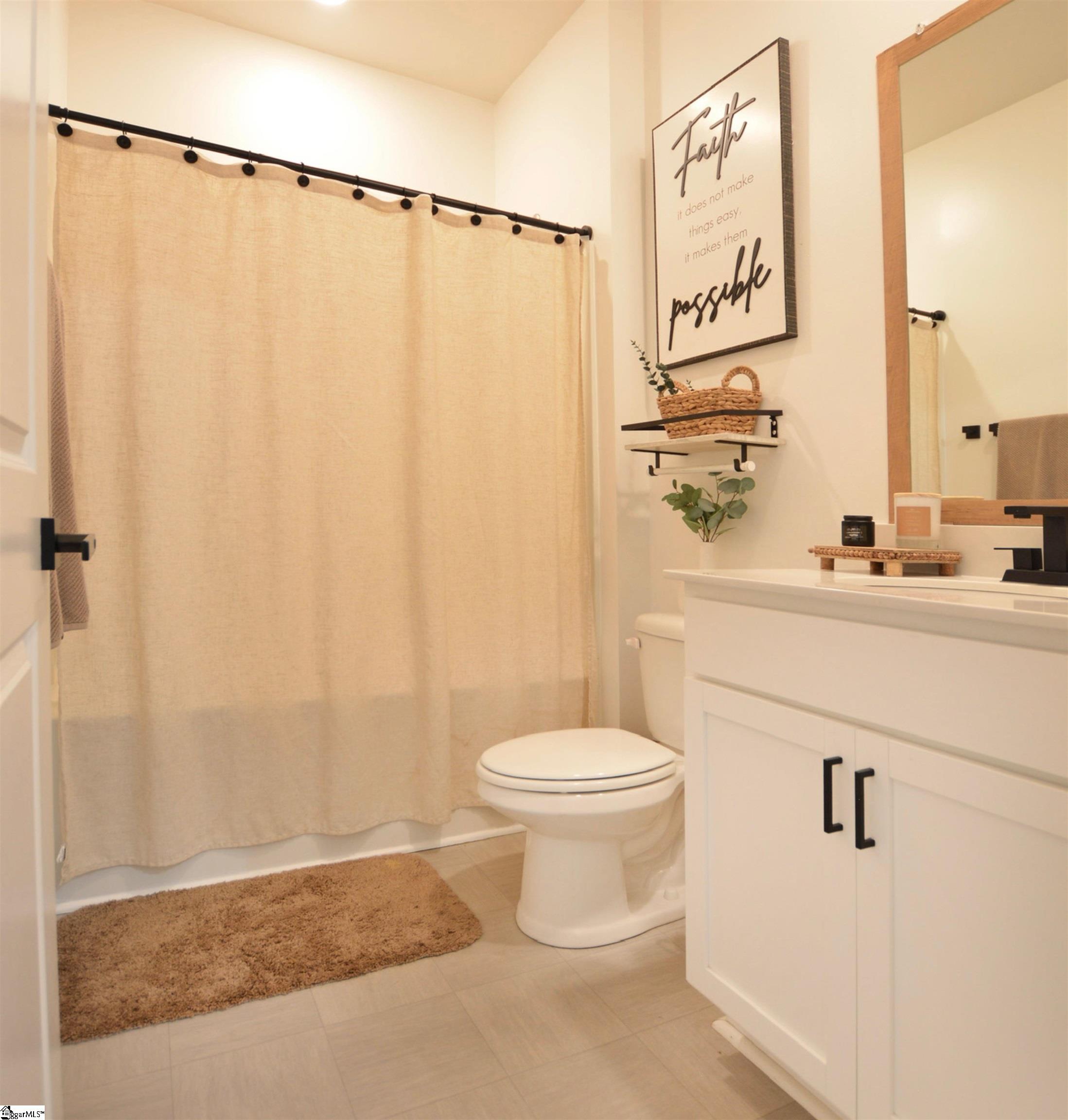 242 Hillendale Way Pelzer, SC 29669 - Photo 6 of 17