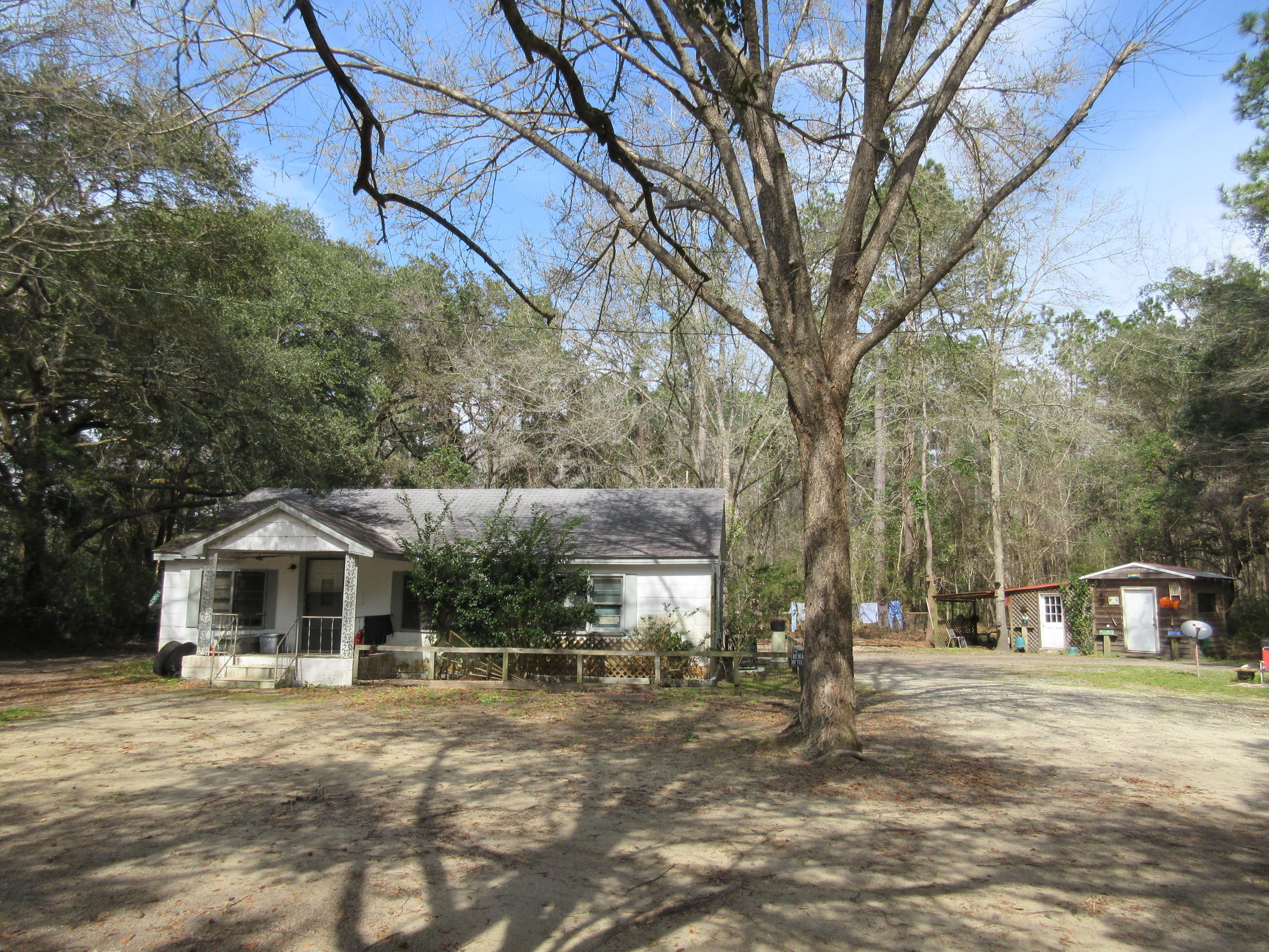 9904 State Rd S-10-1336 McClellanville, SC 29458 - Photo 1 of 6 IMG_0954