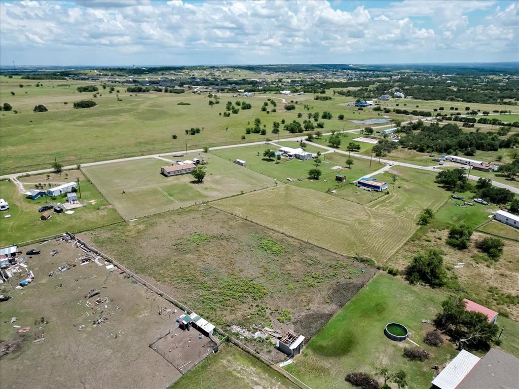 108 Lelon Lane Springtown, TX 76082 - Photo 14 of 20