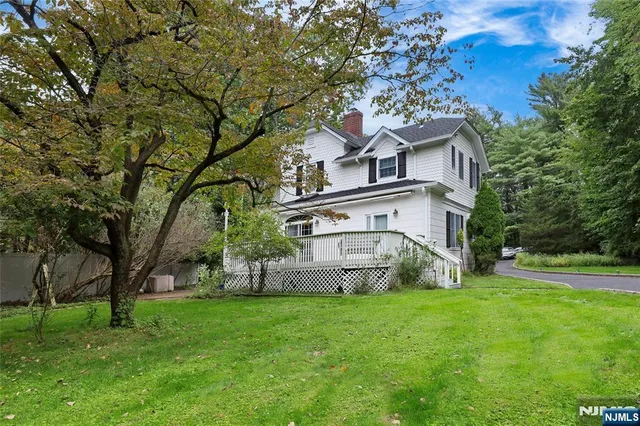 $1,745,000 | 12 Westervelt Avenue, Tenafly, NJ 07670