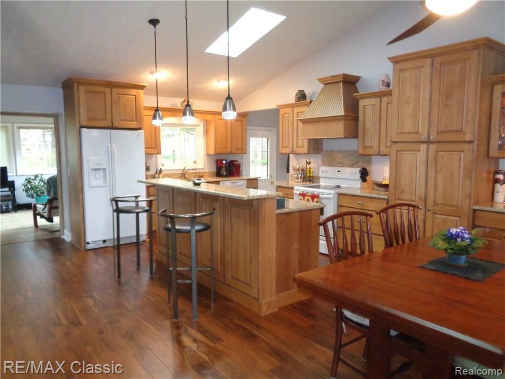 4860 Harvey Lake Road Highland, MI 48356 - Photo 23 of 57 DSC02426.JPG
