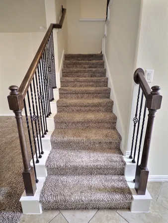 $2,500 | 118 Silverglen Court, La Marque, TX 77568