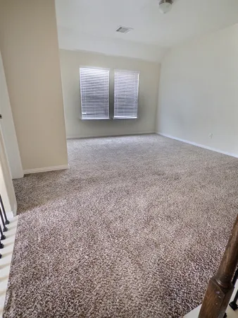 $2,500 | 118 Silverglen Court, La Marque, TX 77568