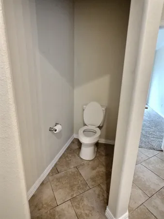 $2,500 | 118 Silverglen Court, La Marque, TX 77568