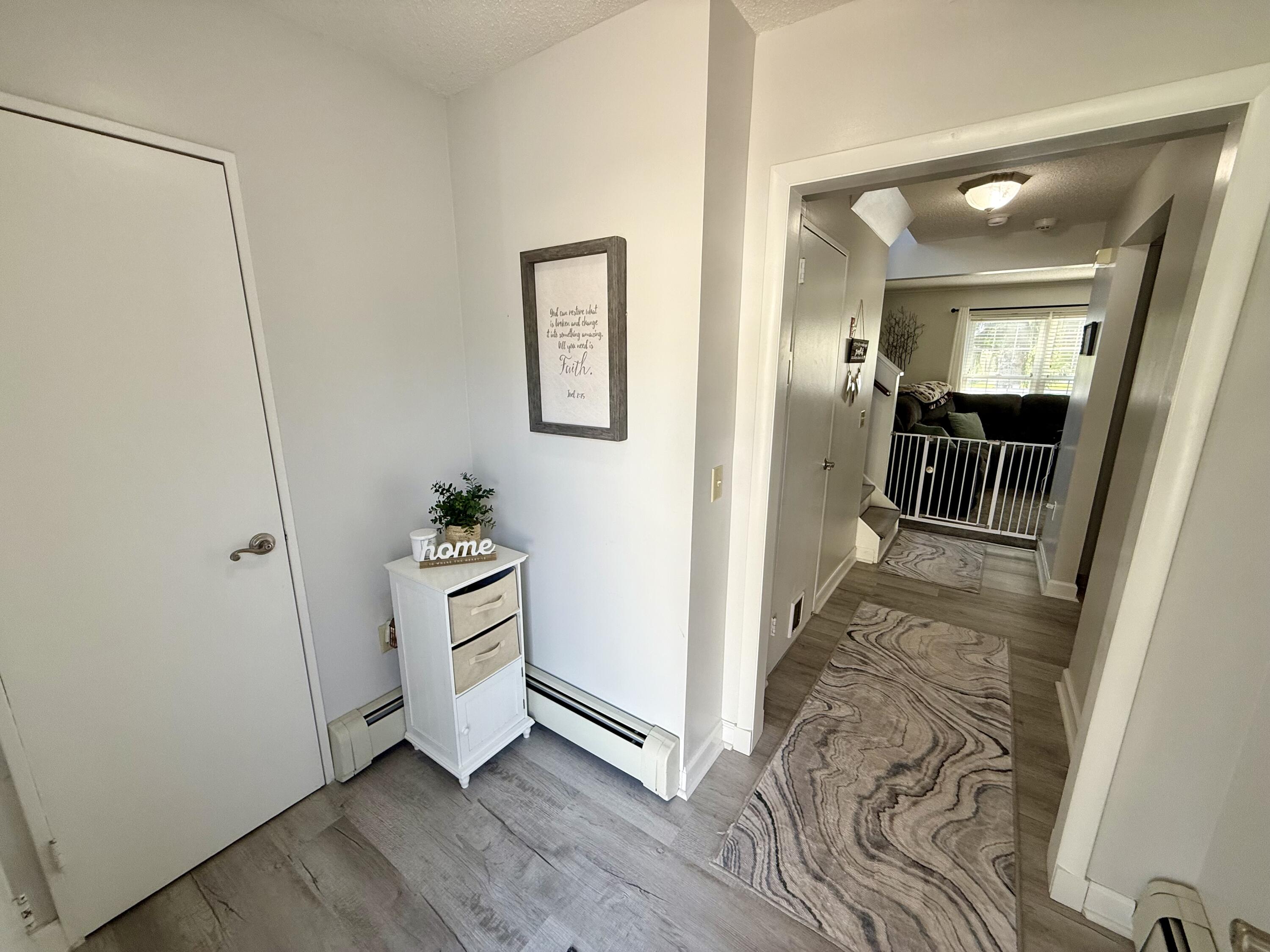 99 Maine Road Plattsburgh, NY 12903 - Photo 16 of 27 Foyer