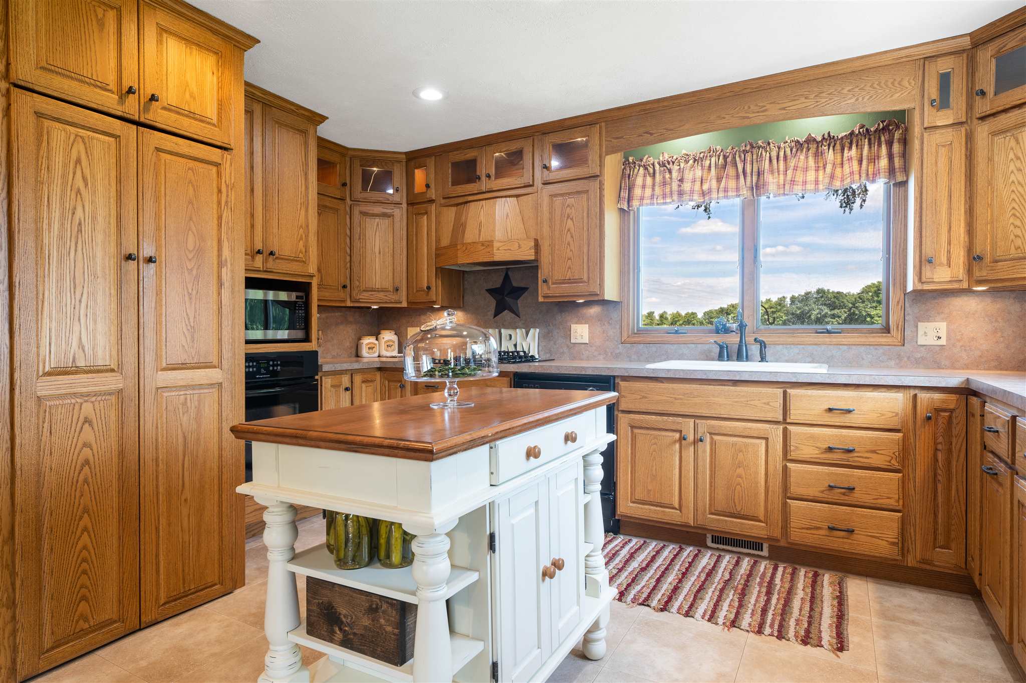 6672 South Packerton Road Claypool, IN 46510 - Photo 10 of 36 Gallery Image 10