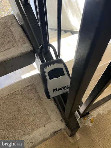 $1,850 | 1530 Lincoln Way, Unit 202, McLean, VA 22102