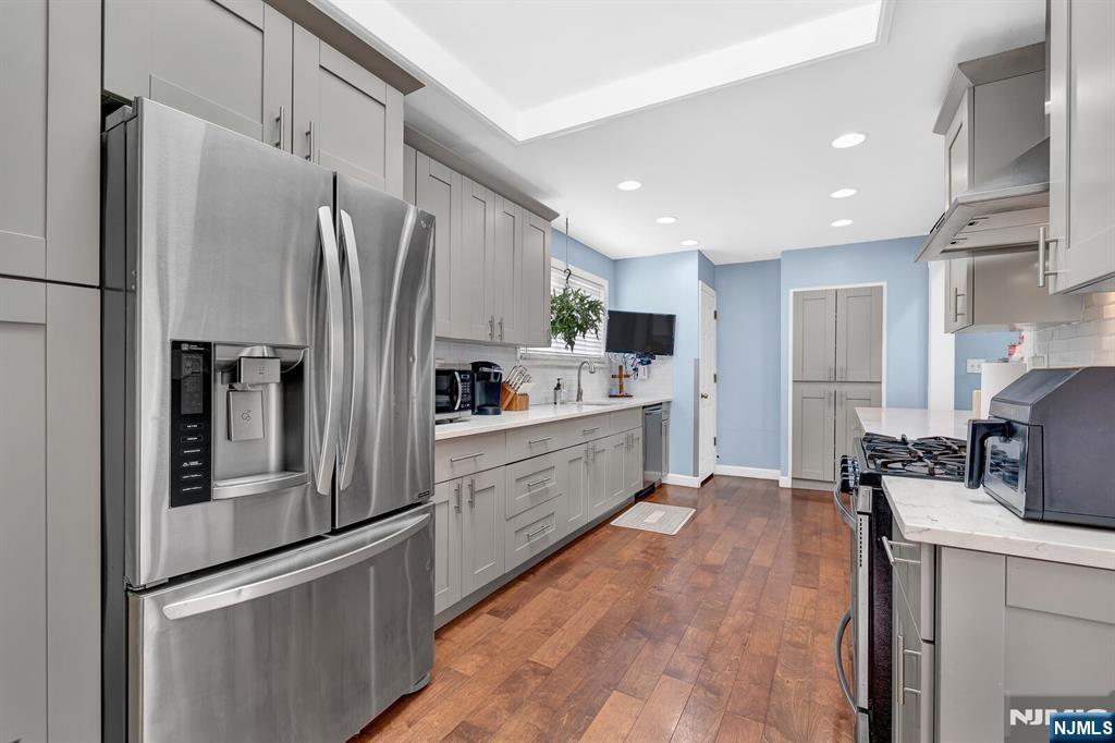 60 Vanderburgh Avenue Rutherford, NJ 07070 - Photo 24 of 50