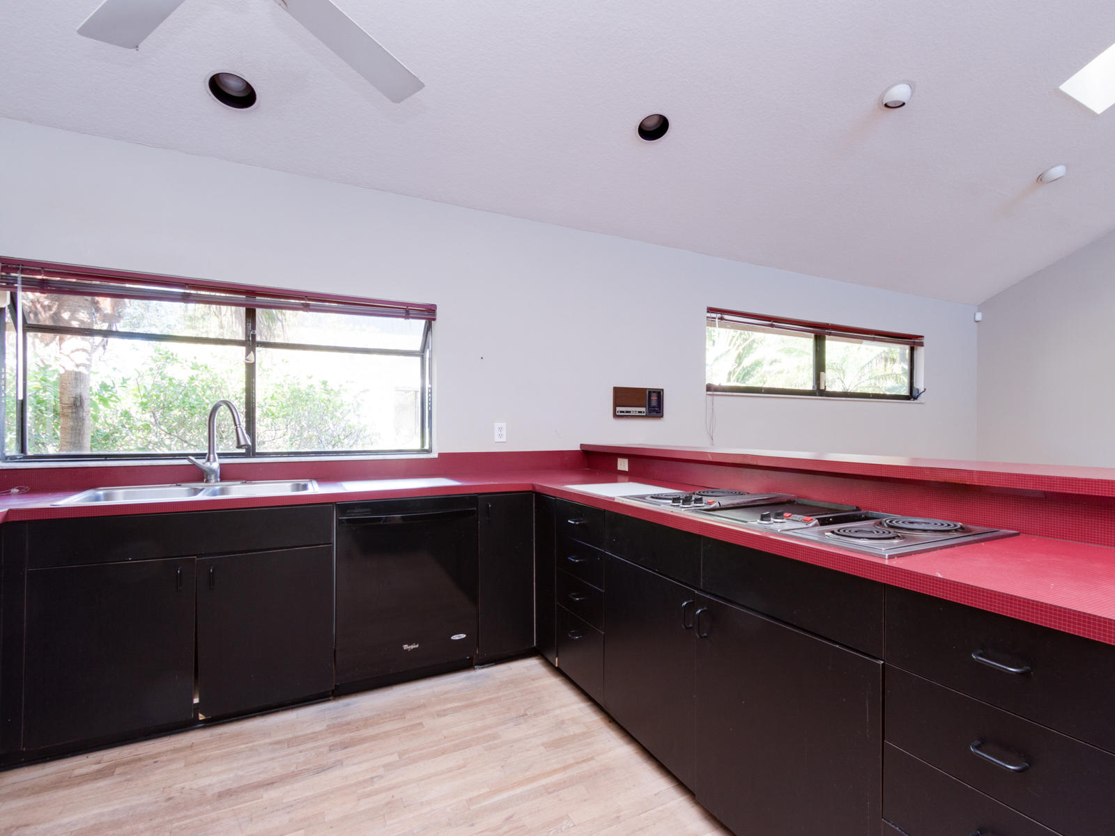 600 Xanadu Place Jupiter, FL 33477 - Photo 14 of 45 600-41