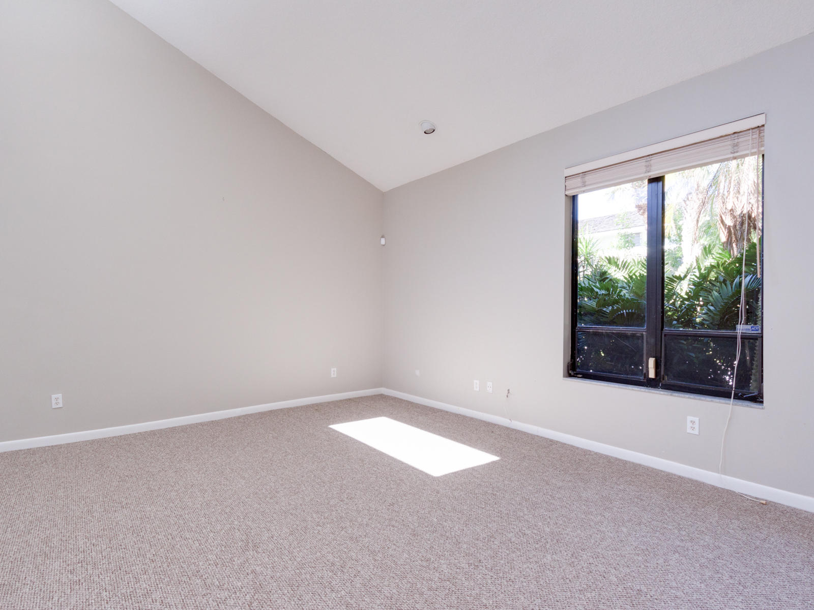 600 Xanadu Place Jupiter, FL 33477 - Photo 4 of 45 600-3
