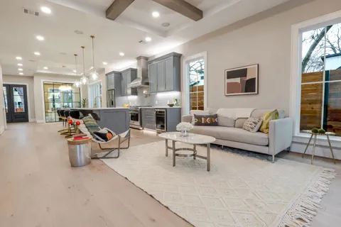 $2,100,000 | 3100 Garwood Street, Austin, TX 78702