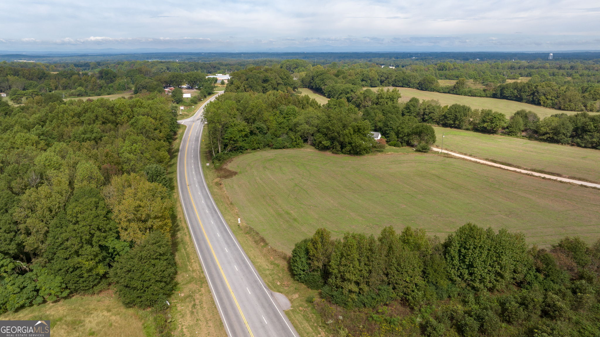 120 Hunnicutt Circle Canon, GA 30520 - Photo 29 of 30 a view of a city from a balcony