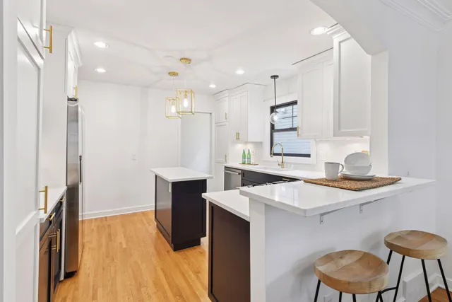 $4,100 | 5109 Abbott Avenue South, Minneapolis, MN 55410