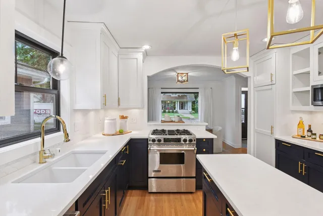 $4,100 | 5109 Abbott Avenue South, Minneapolis, MN 55410