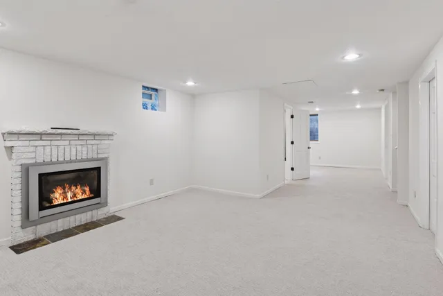 $4,100 | 5109 Abbott Avenue South, Minneapolis, MN 55410