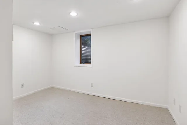 $4,100 | 5109 Abbott Avenue South, Minneapolis, MN 55410